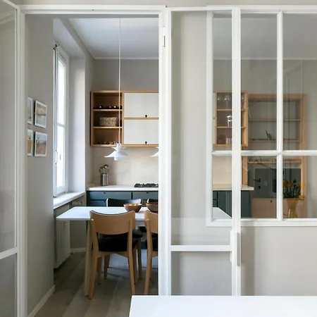 Via Alessandro Tadino By Onefinestay *