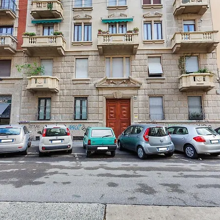 Apartment Dateo Roomy