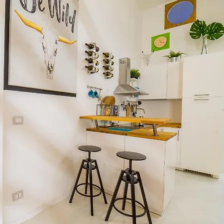 Daire Cenisio Les House Colors *