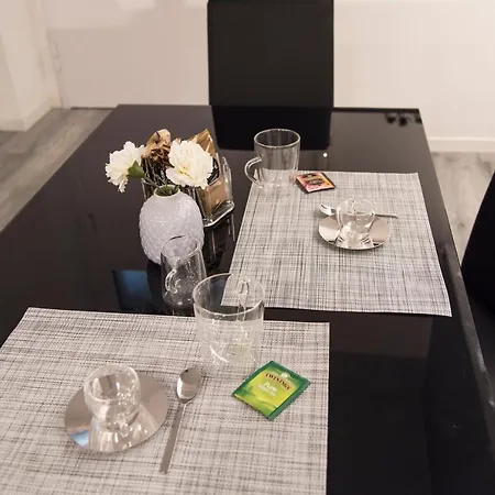 Youhosty - Ariberto 22 Apartment
