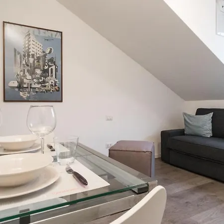 Italianway - Corso 9 * Mailand