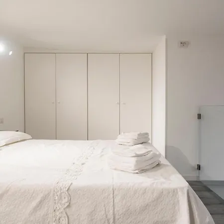 Youhosty - Ariberto 22 Apartament