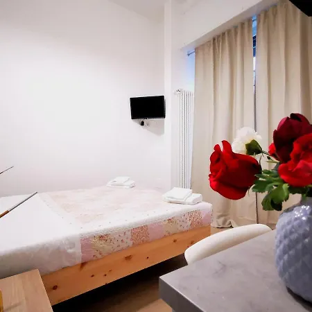 Modern Studio Apartment