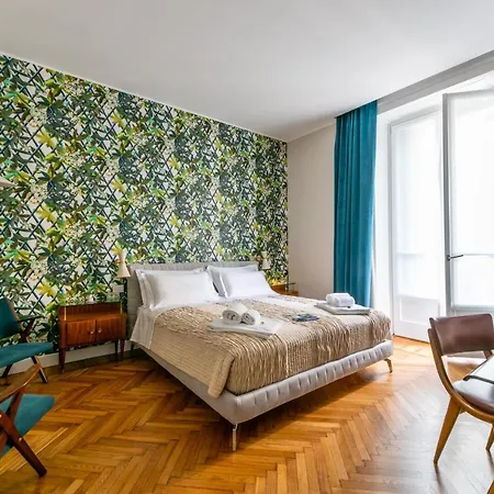 Dimora Claudia Luxo Guest house