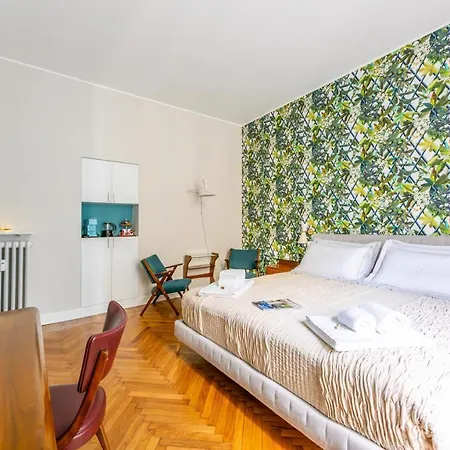 Dimora Claudia Luxo Guest house