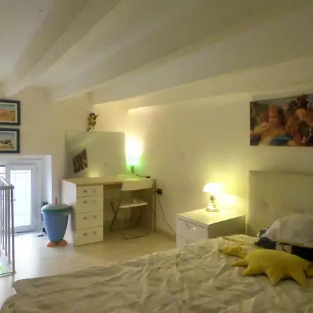 Loft In Modern Near M1 Pasteur Milan