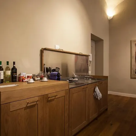 Apartment Hemeras Boutique Homes - Design In Center *