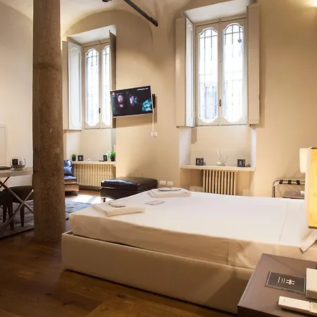Apartment Hemeras Boutique Homes - Design In Center Milan
