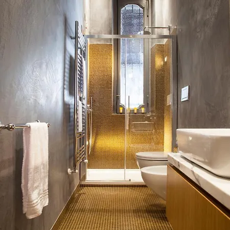 Hemeras Boutique Homes - Design In Center Milan