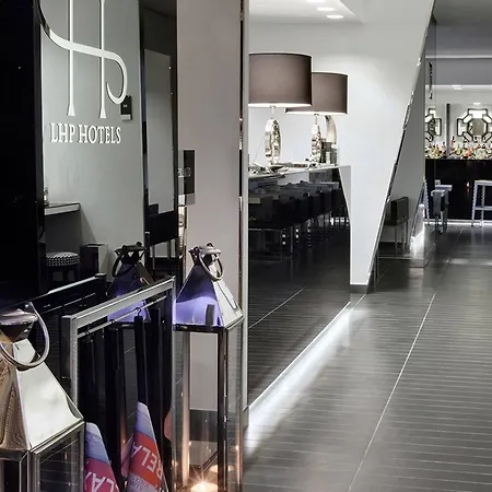 Lhp Napoleon Otel 4*