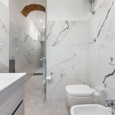 Central Flat In Porta Venezia 아파트 밀라노