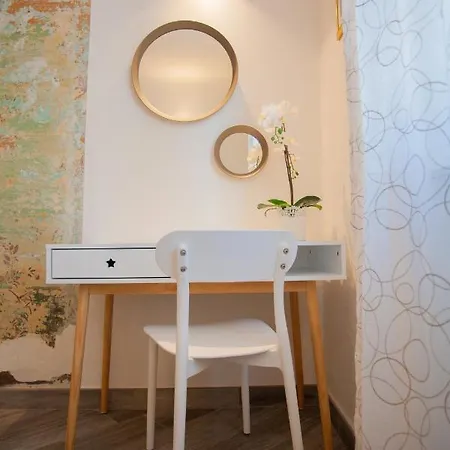 Porta Romana Rentclass Leonora 公寓