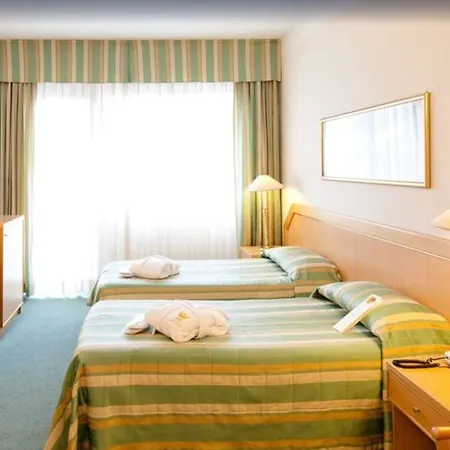 Nasco Hotel 4*
