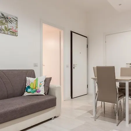 Appartement Guesthero - - Famagosta M2