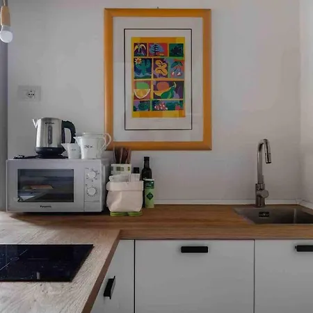 Cozy And Comfy Studio In Brera * Milan