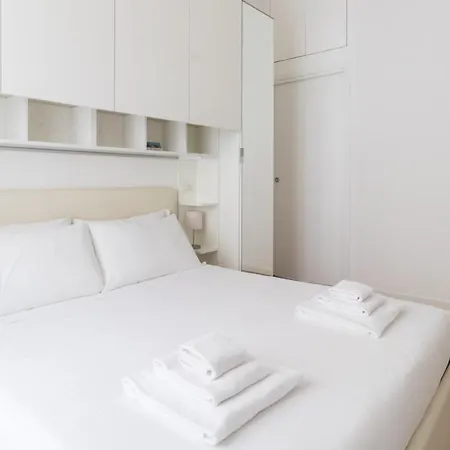 Italianway - Corso Genova 27 Milan