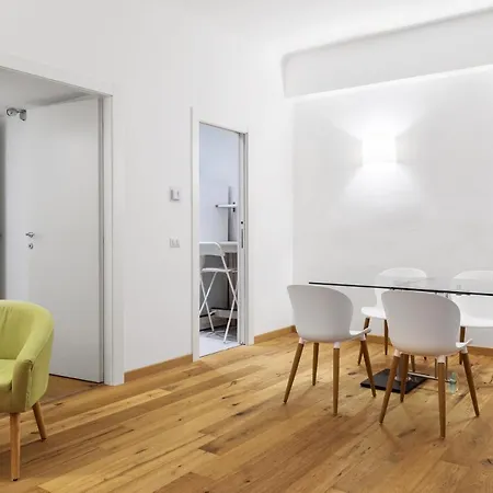 Corso Di Porta Romana Apartment Milan