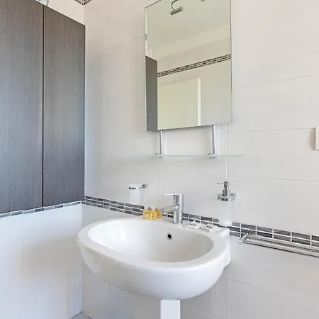 Appartement Bocconi Modern Large *