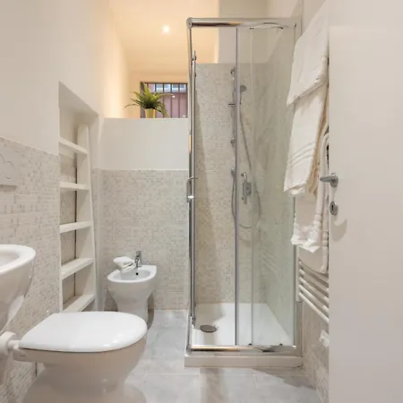 Urban District - Old Town Brera 1br Appartamento *