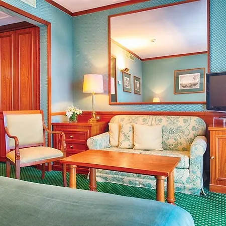 Hotel Leonardo Center Milán