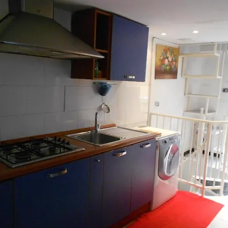 Beautiful Private Noble In Shared * Mailand
