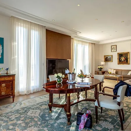 Palazzo Parigi Hotel&grand - Lhw Hotel 5*