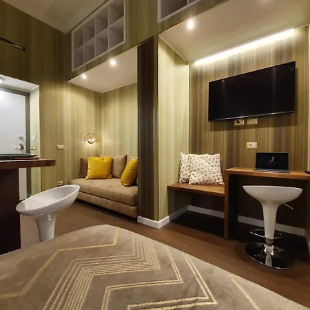 Διαμέρισμα Guesthero - Boutique - Porta Venezia M1 *