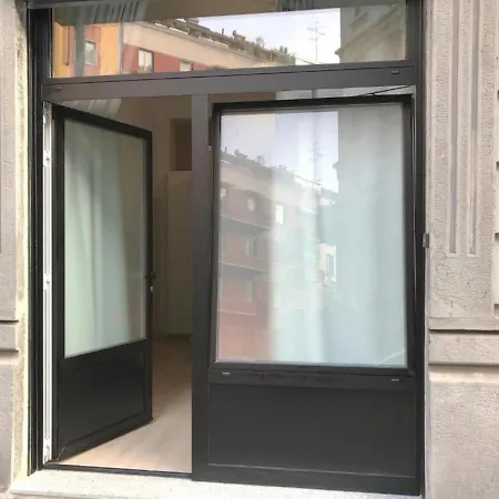 Modern Studio Apartment