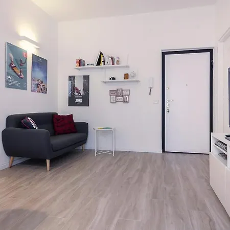 Italianway - Mac Mahon 79 Apartamento *