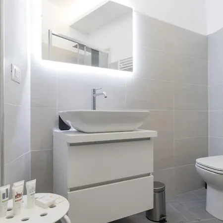 Italianway - Corso Garibaldi 104 Апартаменты *