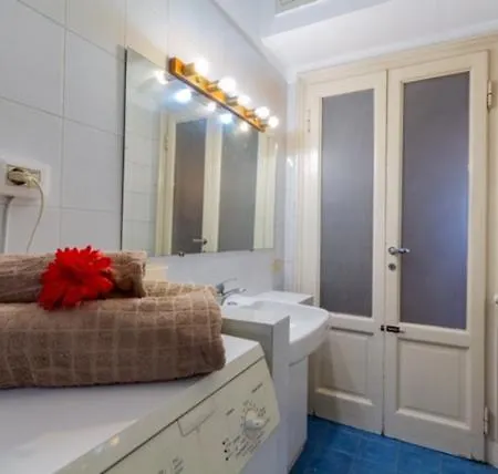 Alessia's Flat- Loreto 2 * Milan