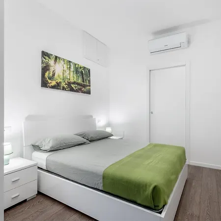 Savoia24 Central Station Deluxe Apartment *