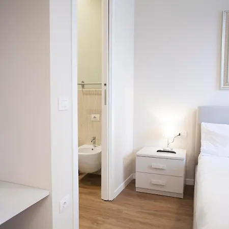 Apartment Duomo Santa Maria Valle Delux Milan