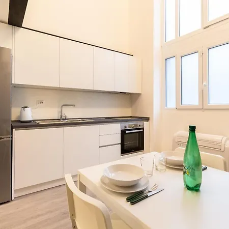 Alessia's Flat- Politecnico Apartament