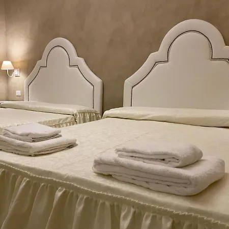 Boutique Calais Milano Hotel Milán