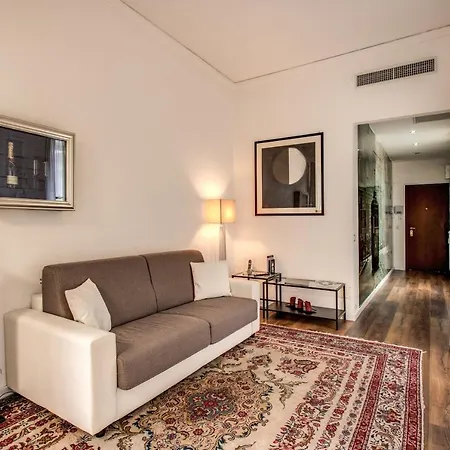 圣特克拉公寓 * 米兰