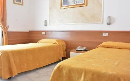 米格农酒店 酒店