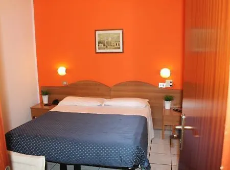 Hotel La Pace 2*