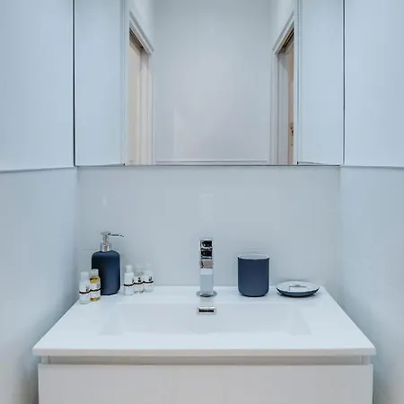 Amazing New In Corso Buenos Aires Apartment *