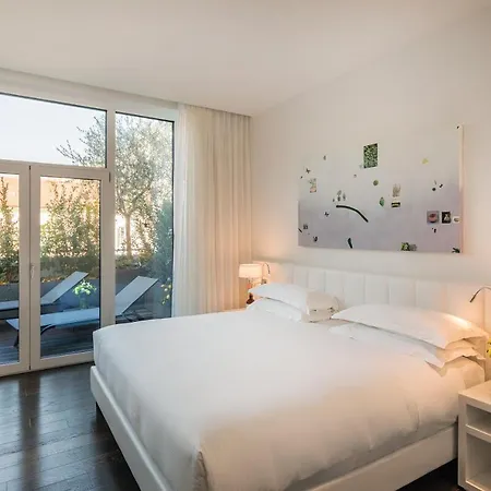 Magna Pars L'hotel A Parfum, Small Luxury Of The World