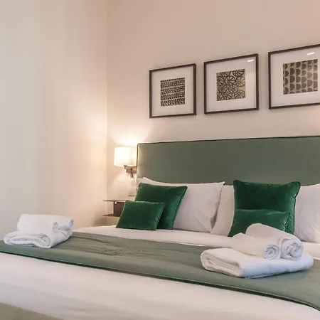B'house Deluxe - Piazza Affari M1 Cordusio * ミラノ