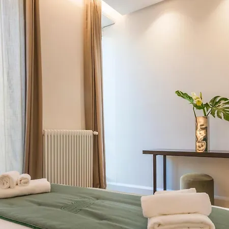 B'house Deluxe - Piazza Affari M1 Cordusio
