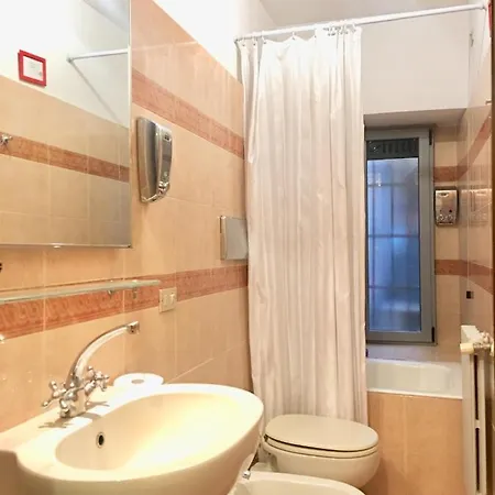 On The Corner With Piazza Duomo Apartment