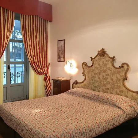 Big In Piazza Duomo Apartman Milánó