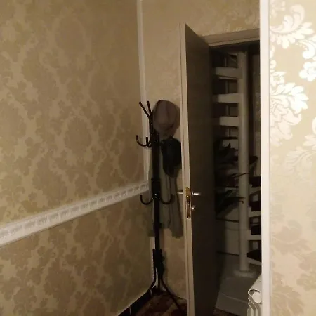 In Private Basement In Shared Gasthof Mailand