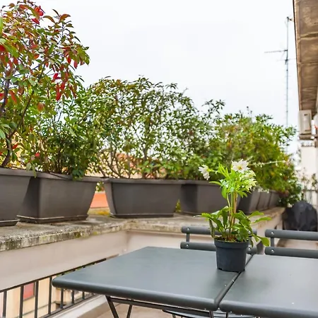 Apartment Guesthero - - Moscova M2