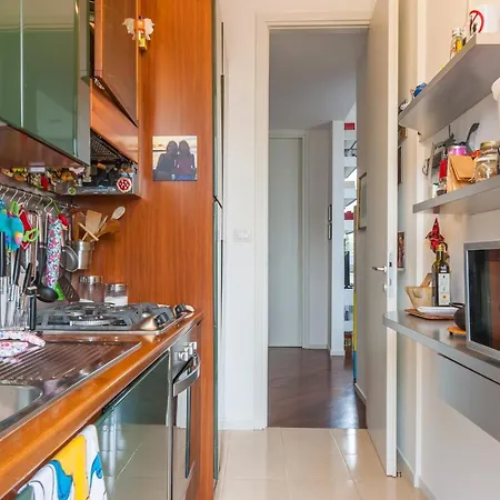 Apartment Guesthero - - Moscova M2 Milan
