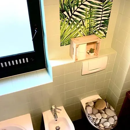 Charming Elise- Close To Station * ميلان