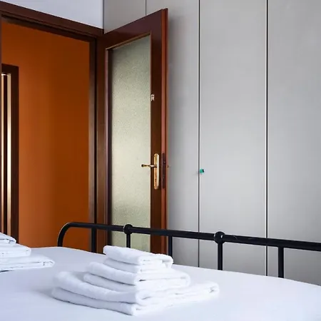 Italianway - Tolmezzo 10b Διαμέρισμα Μιλάνο