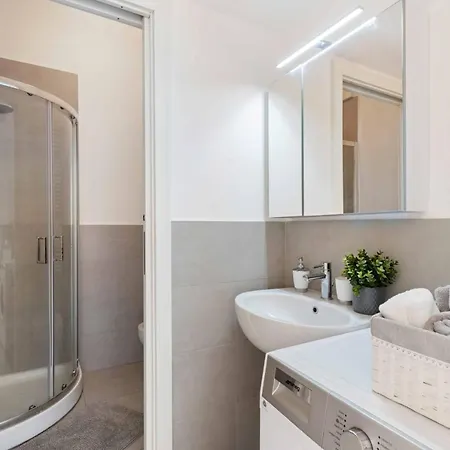 Brand New Apt In The Heart Of Citta Studi *